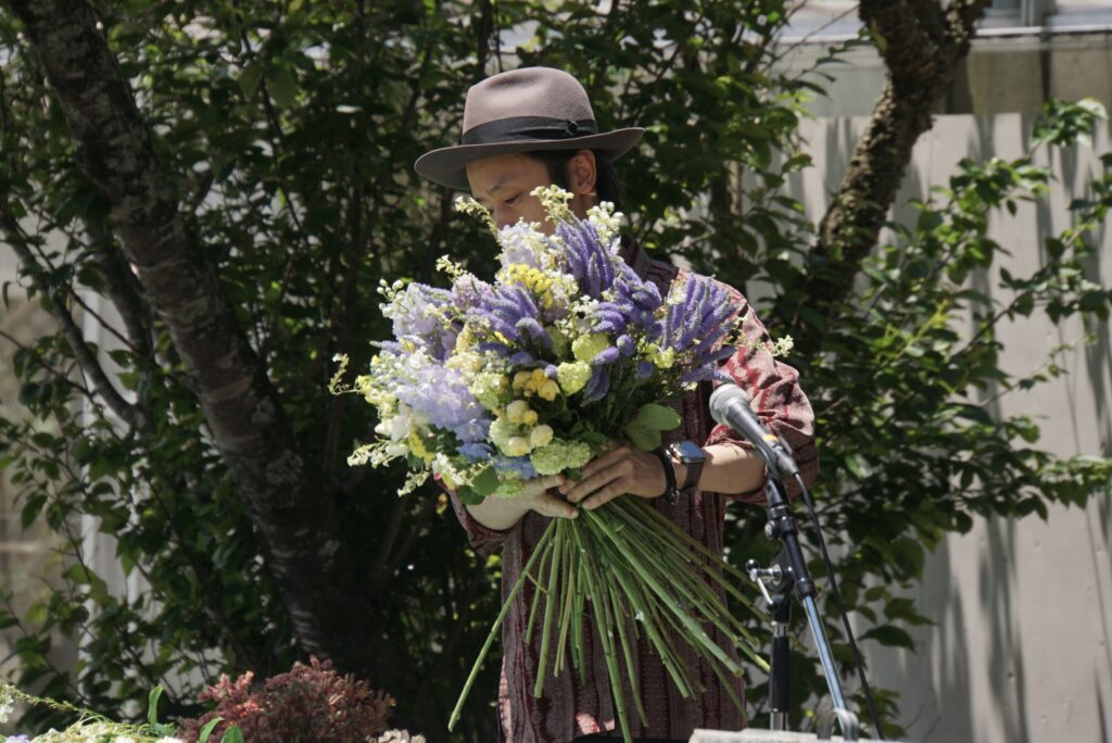 Flower LIVE -魅せる、バラと花のライブアート-